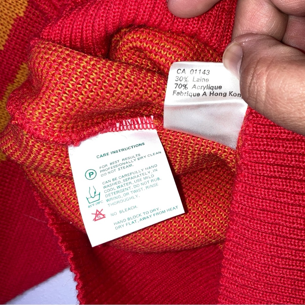 Obermeyer Sweater Round Neck  Men's M Ski Apine   Red Blue Yellow - Picture 11 of 14